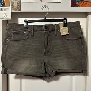 NWT Madewell gray high rise denim shorts size 18